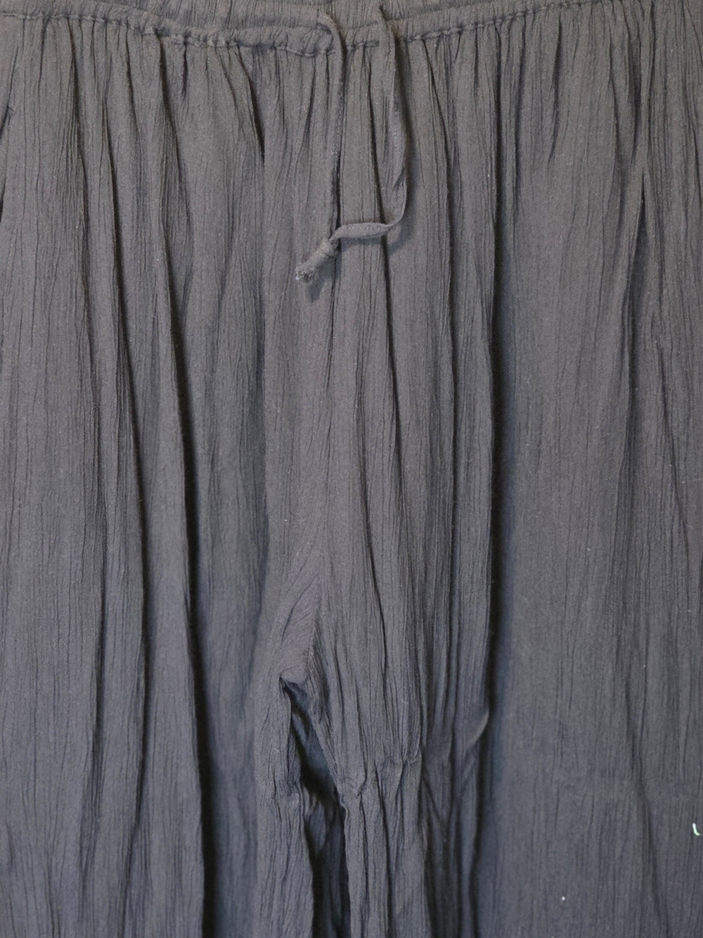Relaxed Wide-Leg Black Pull-On Pants with Drawstring Waist - Picture 3 of 5
